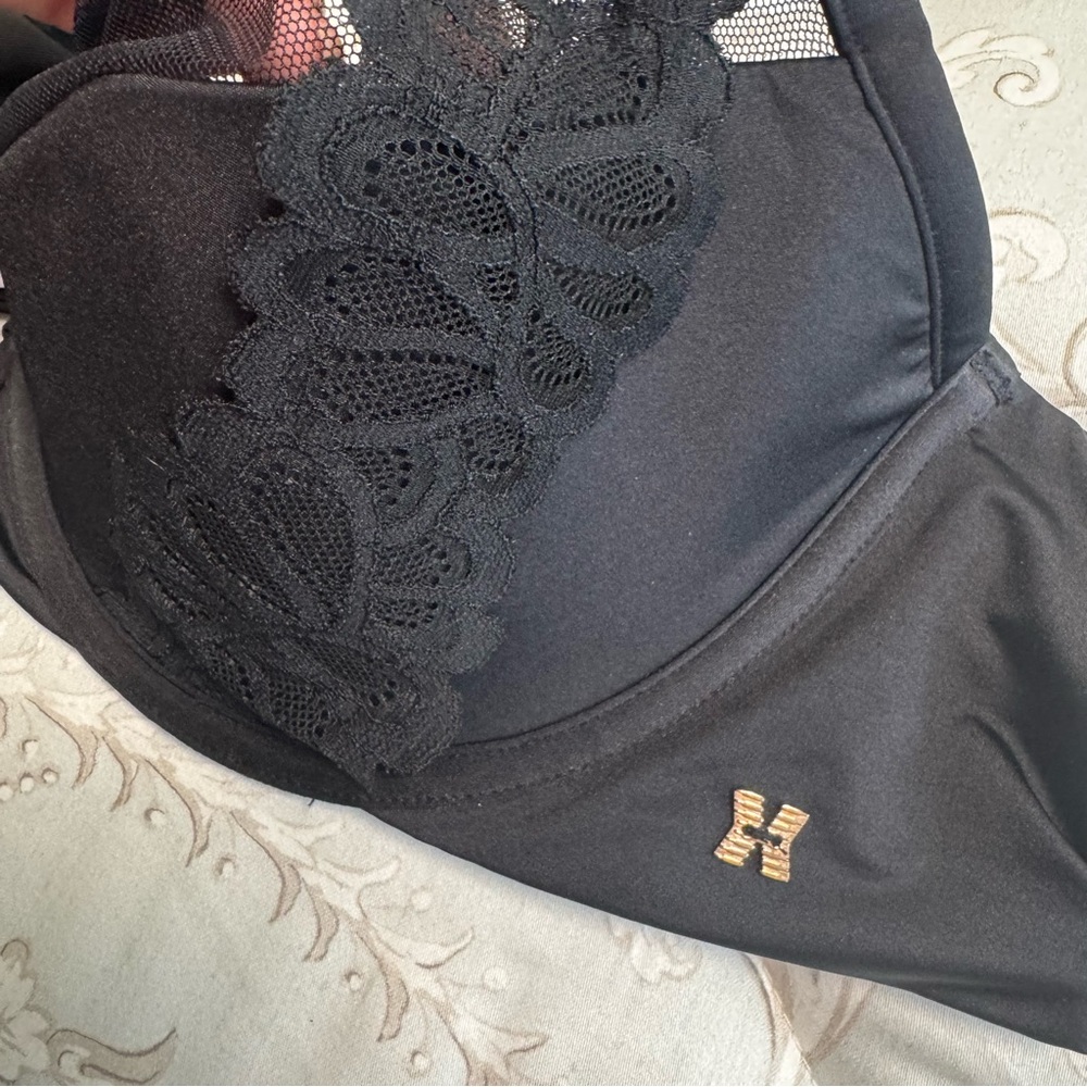 Savage X Fenty Not Sorry half cup bra